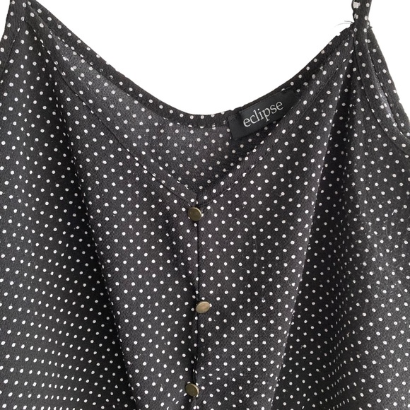 Eclipse | Polka Dot Crop Top - Picture 2 of 9